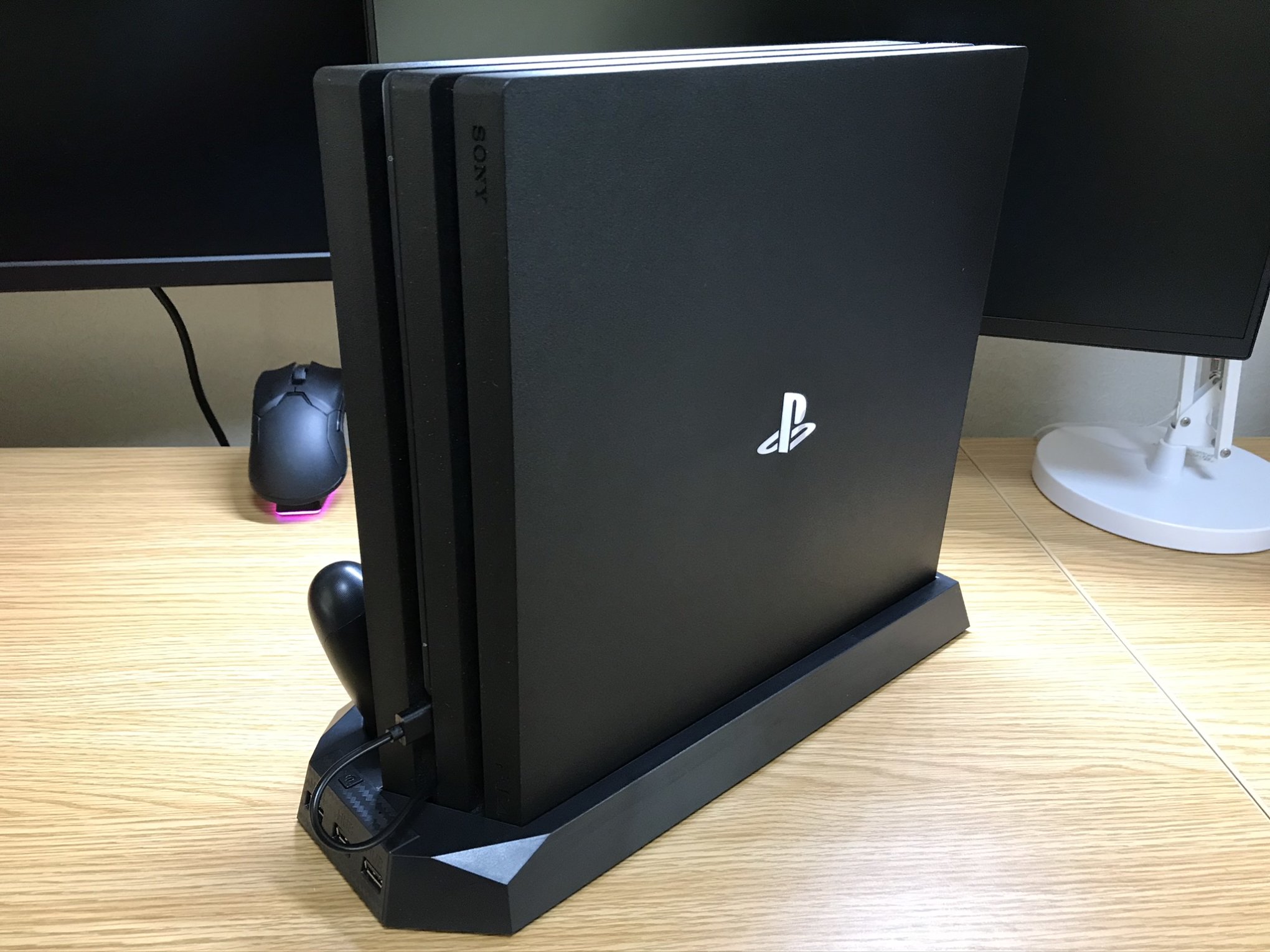 PS4proの熱暴走対策用スタンド